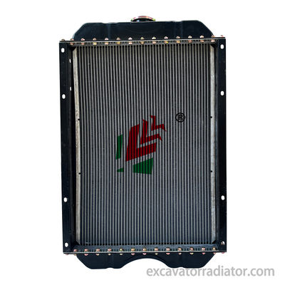 Radiador de máquinas de engenharia para Weichai K4105 Curva direita esquerda elevada DF38 Acessórios de refrigeração de máquinas pesadas