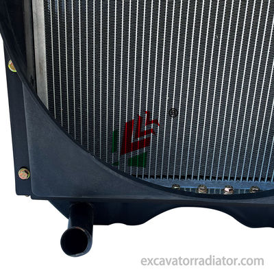 Radiador de máquinas de engenharia para Weichai K4105 Curva direita esquerda elevada DF38 Acessórios de refrigeração de máquinas pesadas