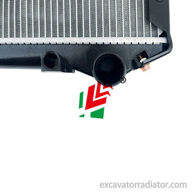 Radiador de refrigeração do motor para QingLing 700P Caminhão Radiador Sistema de refrigeração Intercooler Assemblagem de automóvel de passageiros