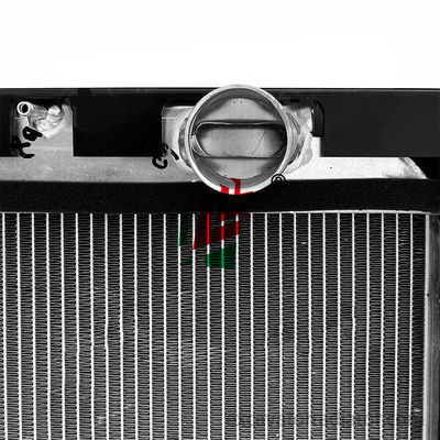 Ankai 6128J18 Autobus Radiador refrigerador Assemblagem Sistema de refrigeração de automóveis de passageiros Radiador Tanque para ônibus