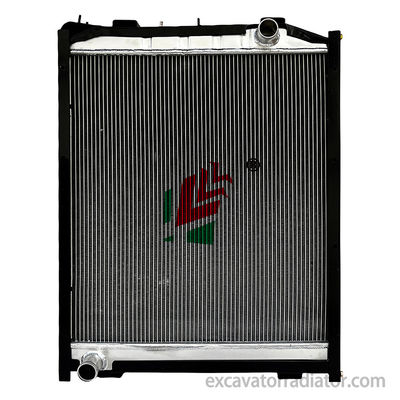 Jinlong Autobus Radiador refrigerador B5J Assemblagem de alumínio Sistema de refrigeração do motor do automóvel de passageiros Tanque de água para ônibus