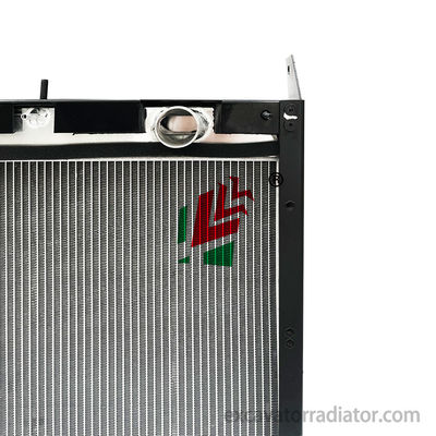 Yutong 00368A Radiador de ônibus Sistema de arrefecimento Intercooler Assemblagem Veículo de passageiros 1301-00368A