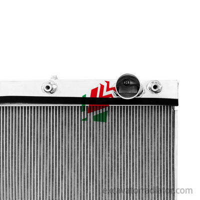 YT 00952 Radiador de autocarro Sistema de refrigeração de refrigeração de alumínio e plástico Sistema de refrigeração para autocarro e peças de reposição1301-00950