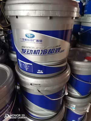 O líquido refrigerante do motor, os produtos é todo o anticongelante do fator original