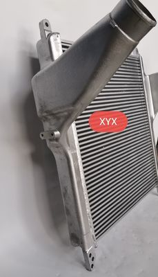 A tubulação engrossada de alumínio do conjunto do refrigerador intermediário do caminhão de ISUZU 6WF1 fez