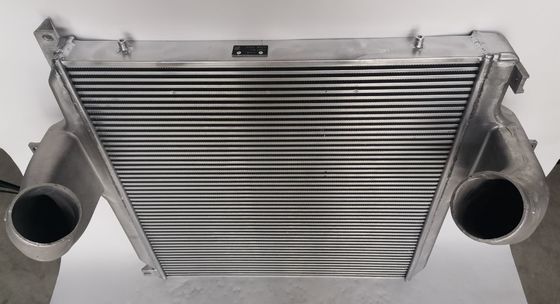 9425010201 9425010901 9425010101 9425011001 Mercedes Benz Intercooler 96972, refrigerador intermediário de alumínio do ODM do OEM