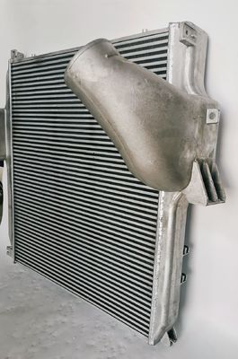 9425010201 9425010901 9425010101 9425011001 Mercedes Benz Intercooler 96972, refrigerador intermediário de alumínio do ODM do OEM