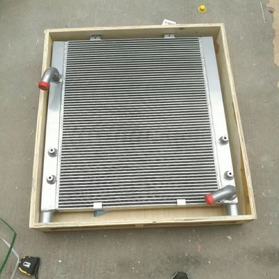 4 conjunto de Hydraulic Oil Radiator da máquina escavadora de Sumitomo SH200A2 da fileira